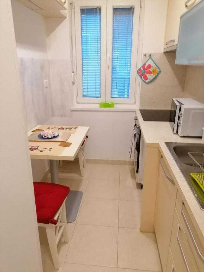 Apartma Ladinka Izola Eksteriør billede