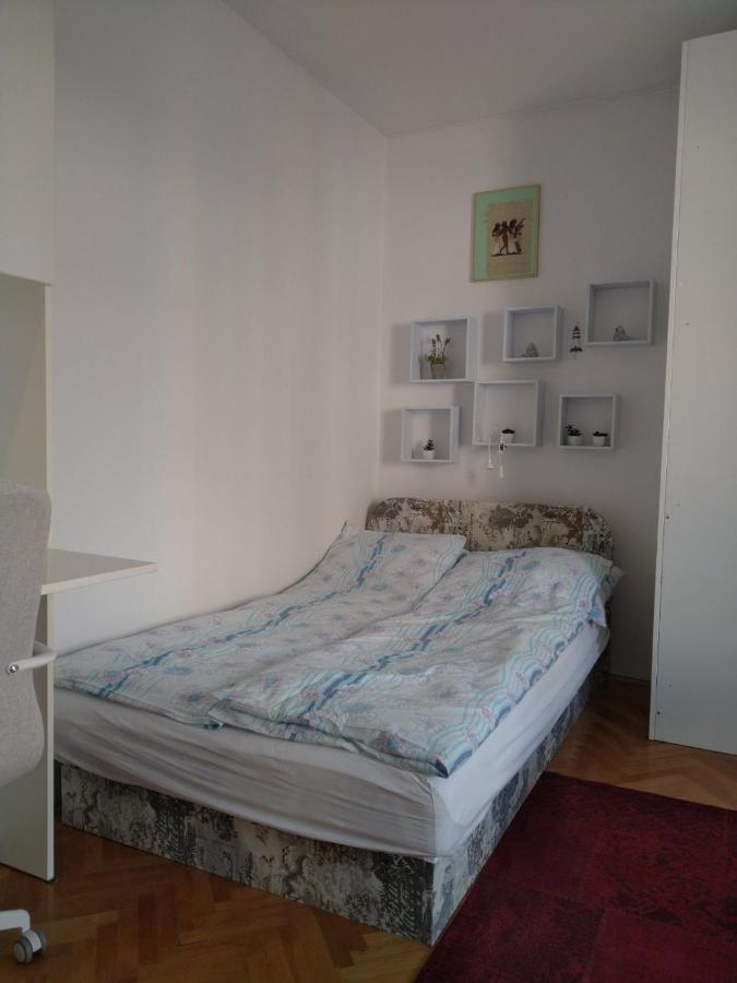 Apartma Ladinka Izola Eksteriør billede